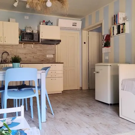 Ca' Azzurra Apartamento Albenga